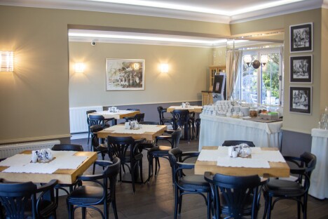 Lázně Mezizdroje 10 minut od pláže Baltského moře ve Ville Astra Baltica se snídaní formou bufetu + zahrada - Obrázek 3