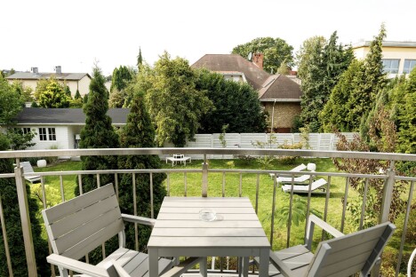 Lázně Mezizdroje 10 minut od pláže Baltského moře ve Ville Astra Baltica se snídaní formou bufetu + zahrada - Obrázek 7