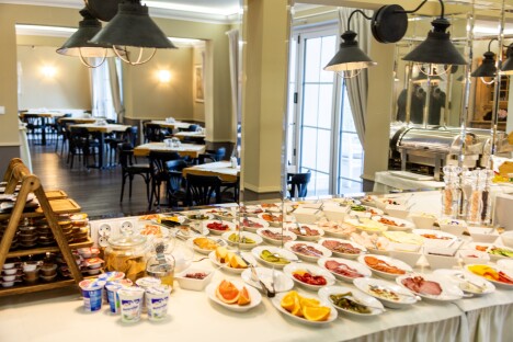 Lázně Mezizdroje 10 minut od pláže Baltského moře ve Ville Astra Baltica se snídaní formou bufetu + zahrada - Obrázek 9