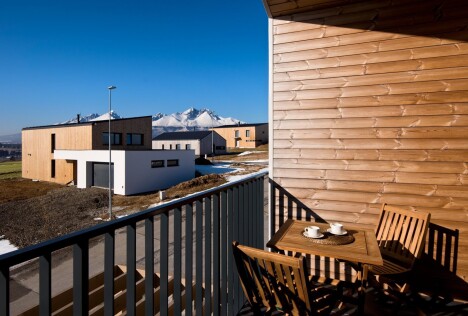 Vysoké Tatry u ski areálů: Pobyt v Royal Village se snídaní formou bufetu + vstup do wellness a Prosecco - Obrázek 8