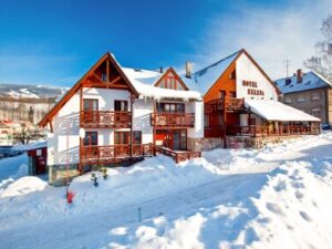 Rokytnice nad Jizerou jen 600 m od sjezdovky: Hotel Helena *** s polopenzí, saunou a vyžitím + sleva na skipas