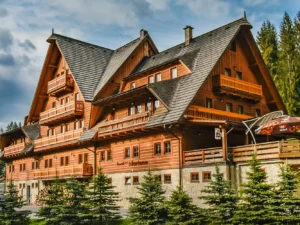 Horský hotel blízko hranic s neomezeným wellness