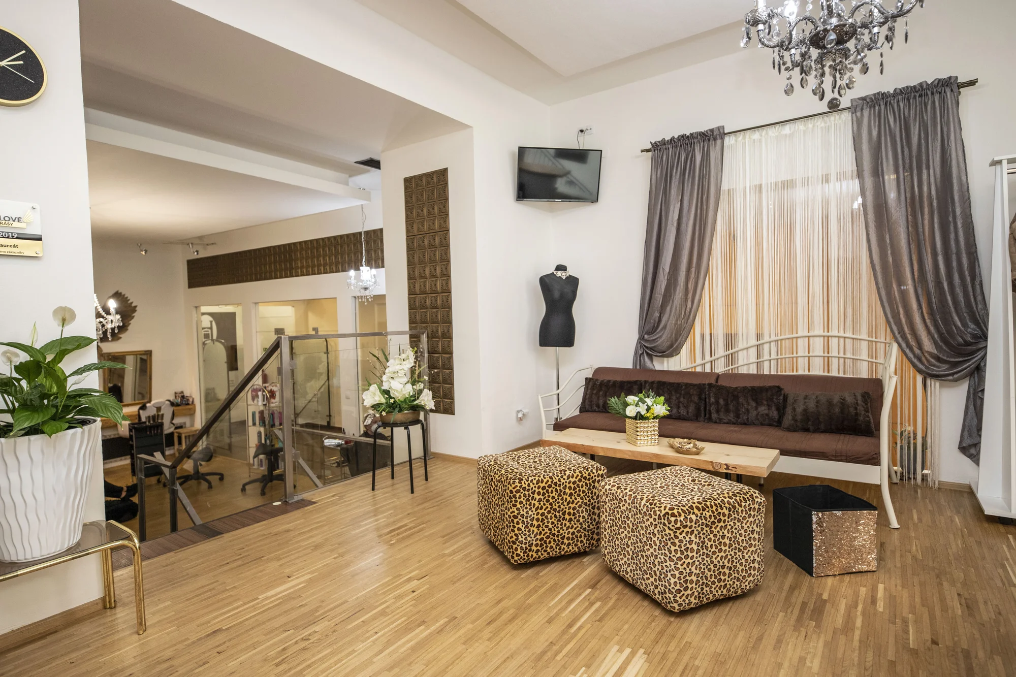 Laserový peeling s karbonovou maskou či Dermapeel Pro - Obrázek 6