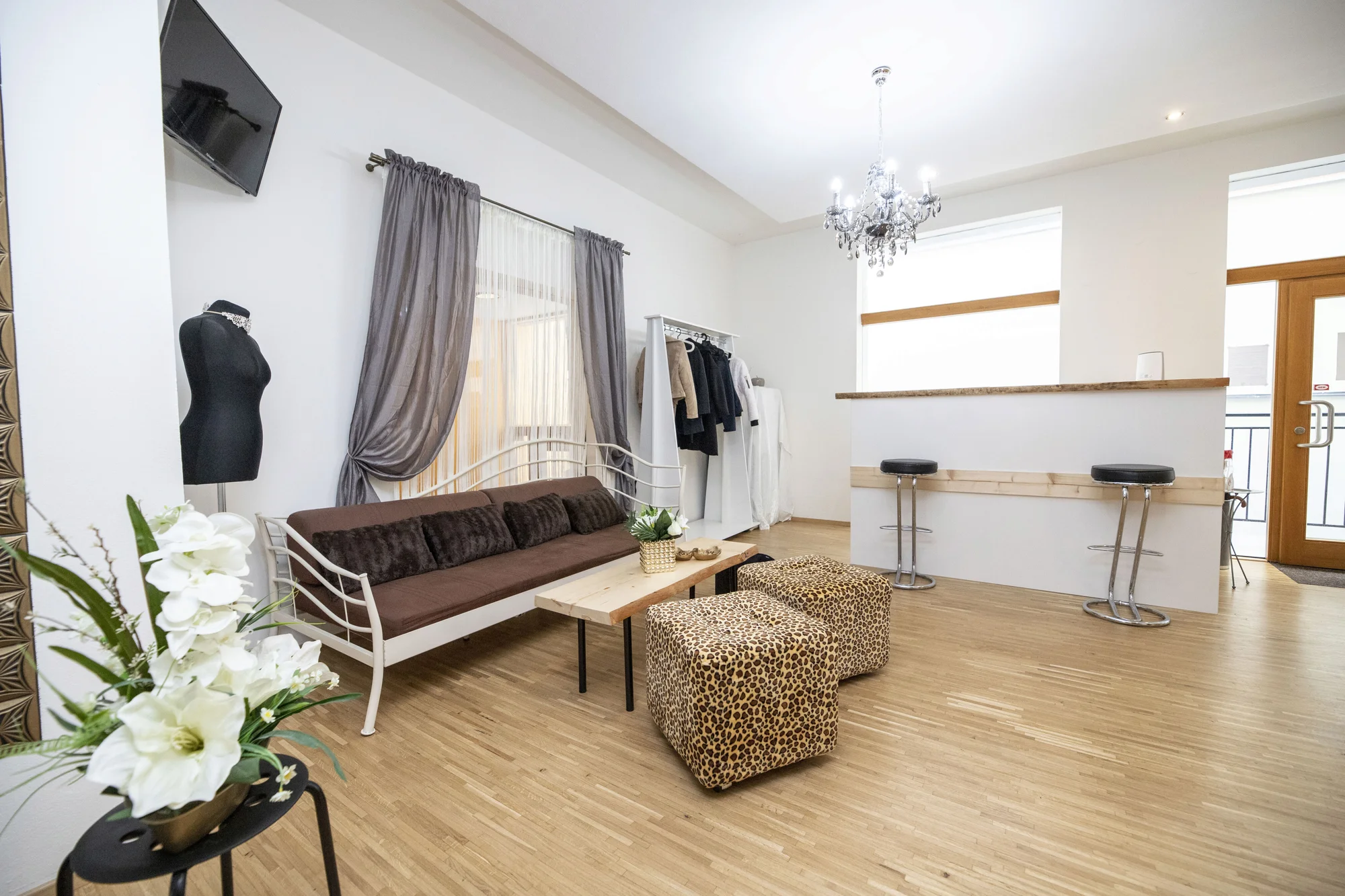 Laserový peeling s karbonovou maskou či Dermapeel Pro - Obrázek 11