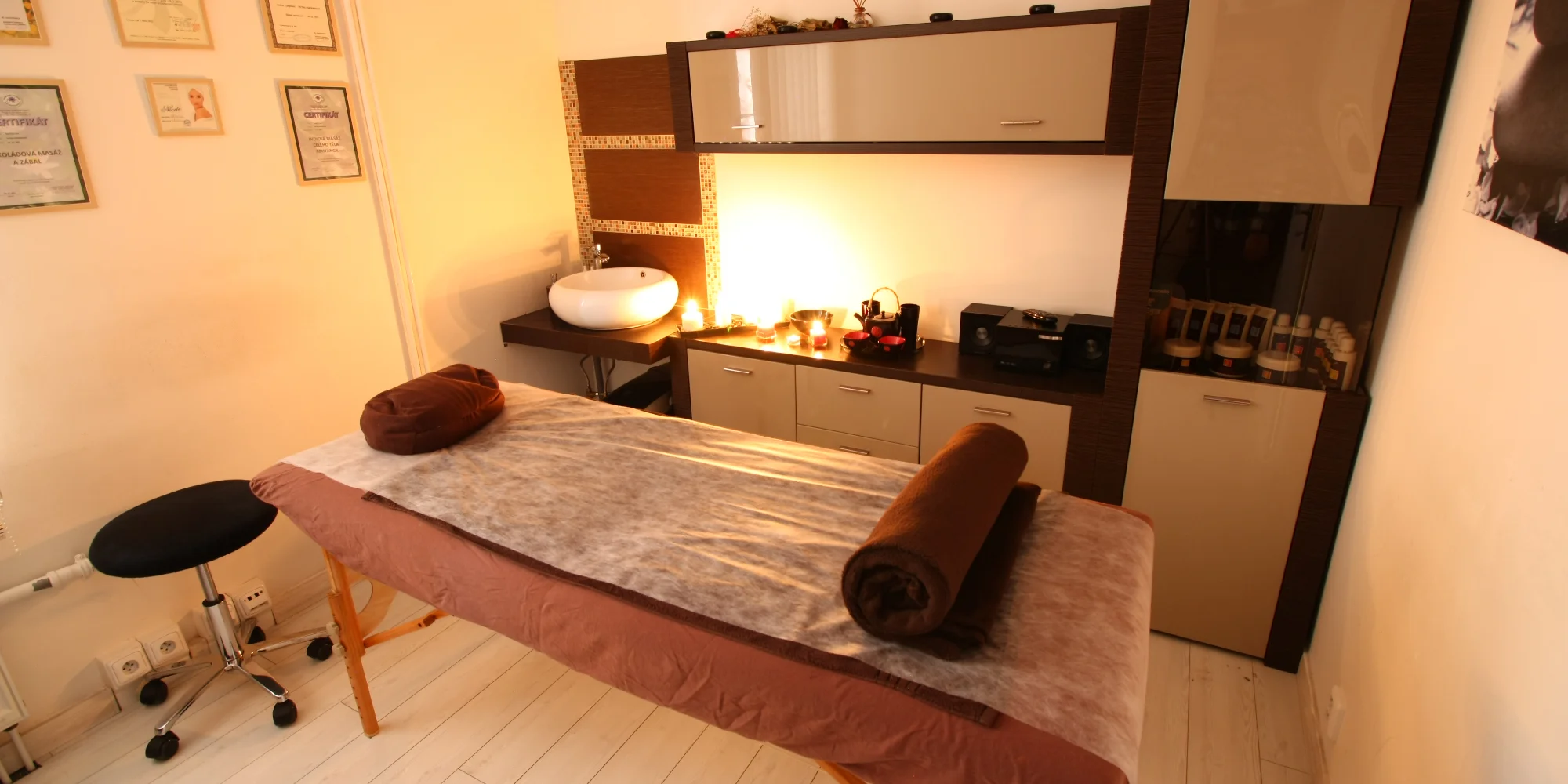 60min. masáž dle výběru: thajská, baňky, čoko i levandule - Obrázek 3