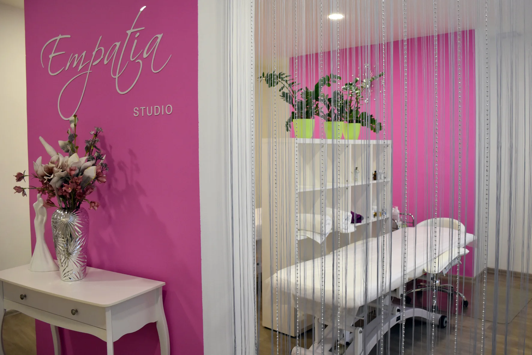 Kosmetické ošetření i balíček péče 3 v 1 pro 1 i 2 os. - Obrázek 7