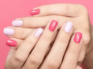 Manikúra: P-shine, ruber gel, doplnění i nové nehty