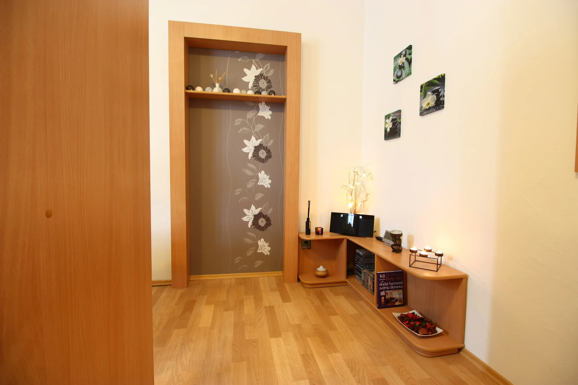 Relax pro dámy: masáž těla i liftingová masáž obličeje - Obrázek 8