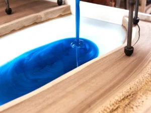 Workshop výroby ze dřeva a pryskyřice