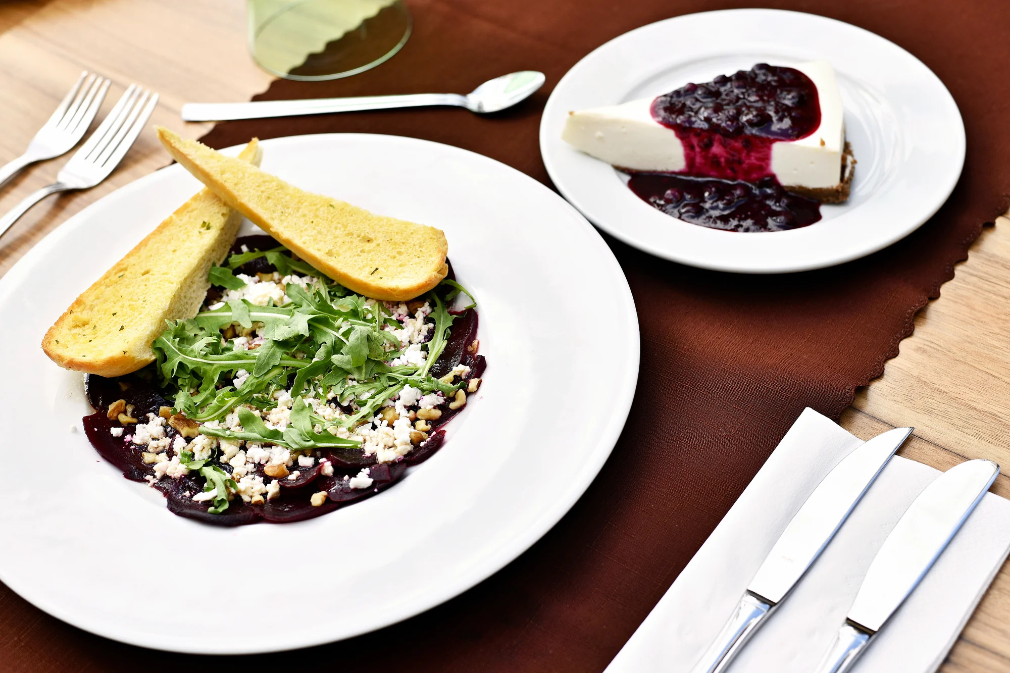 Steakové menu s výhledem na Karlův most pro 1 i 2 os. - Obrázek 7