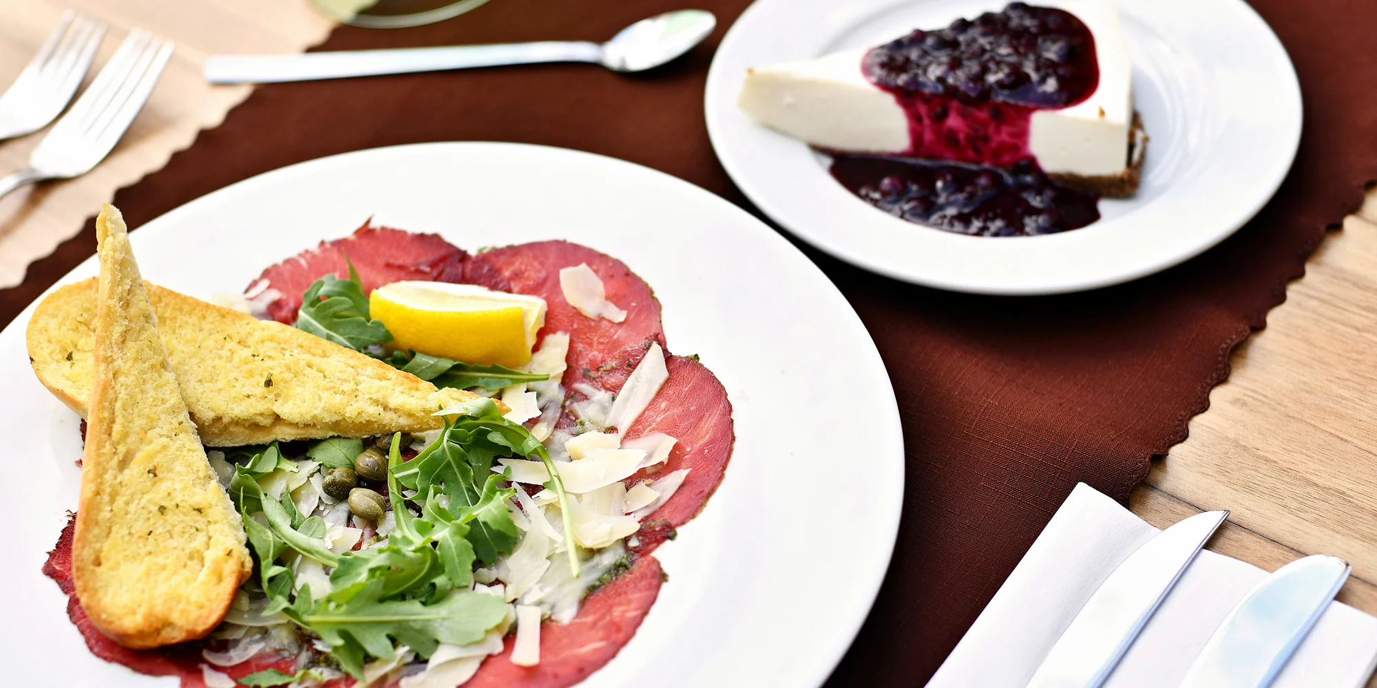 Steakové menu s výhledem na Karlův most pro 1 i 2 os. - Obrázek 4