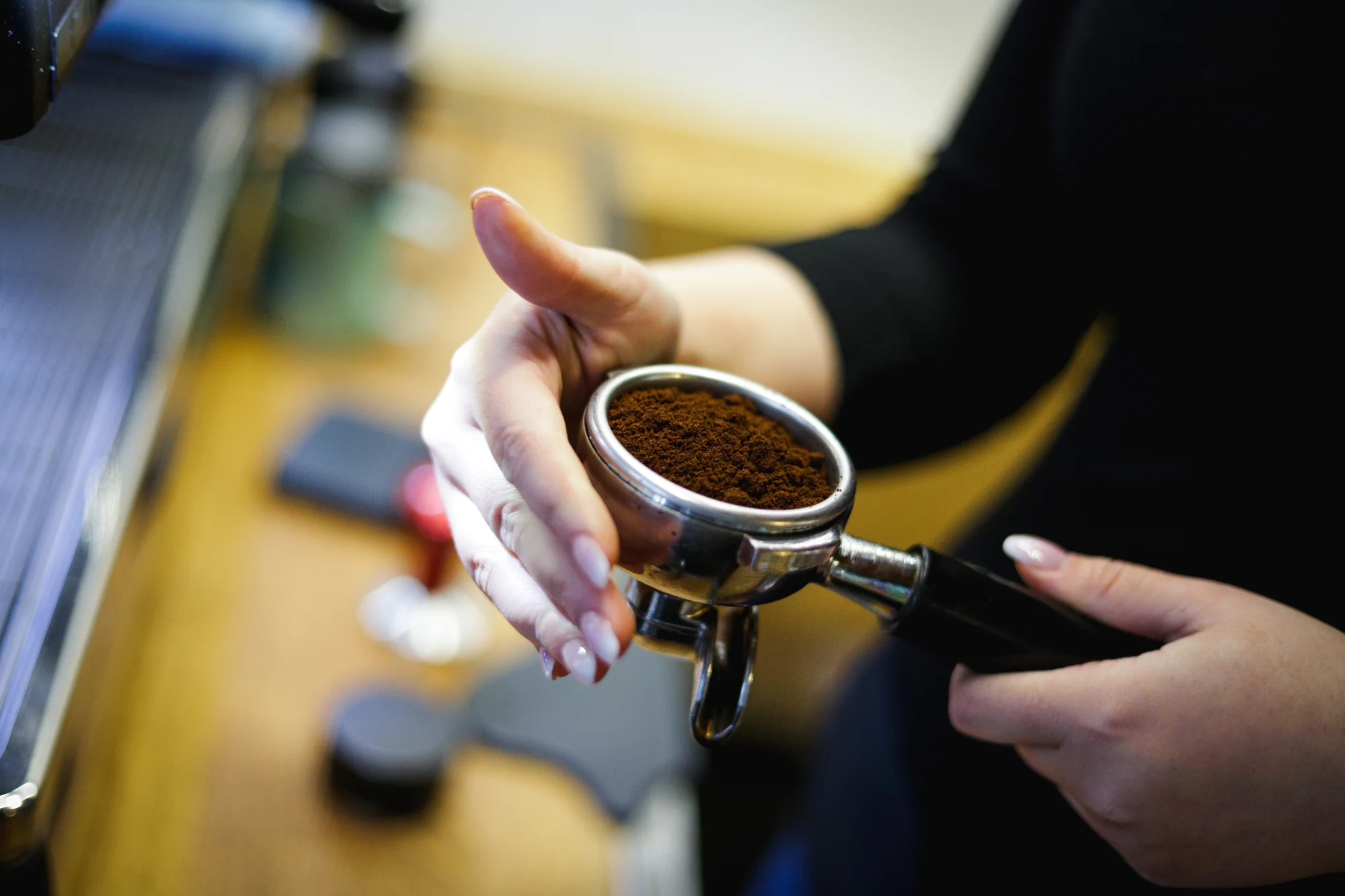 Latte art pro milovníky kávy i začínající baristy: 1-2 os. - Obrázek 4