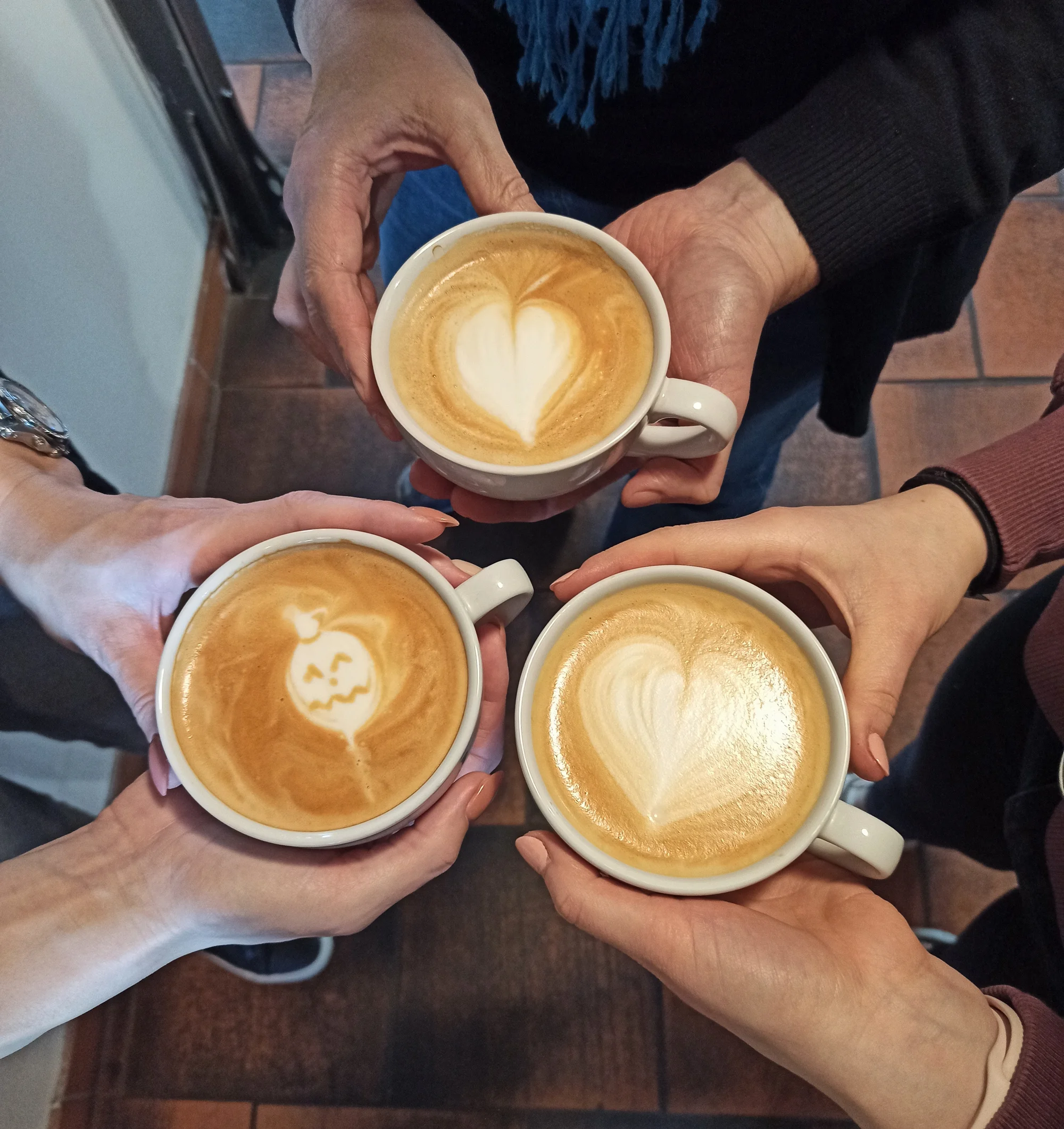 Latte art pro milovníky kávy i začínající baristy: 1-2 os. - Obrázek 7