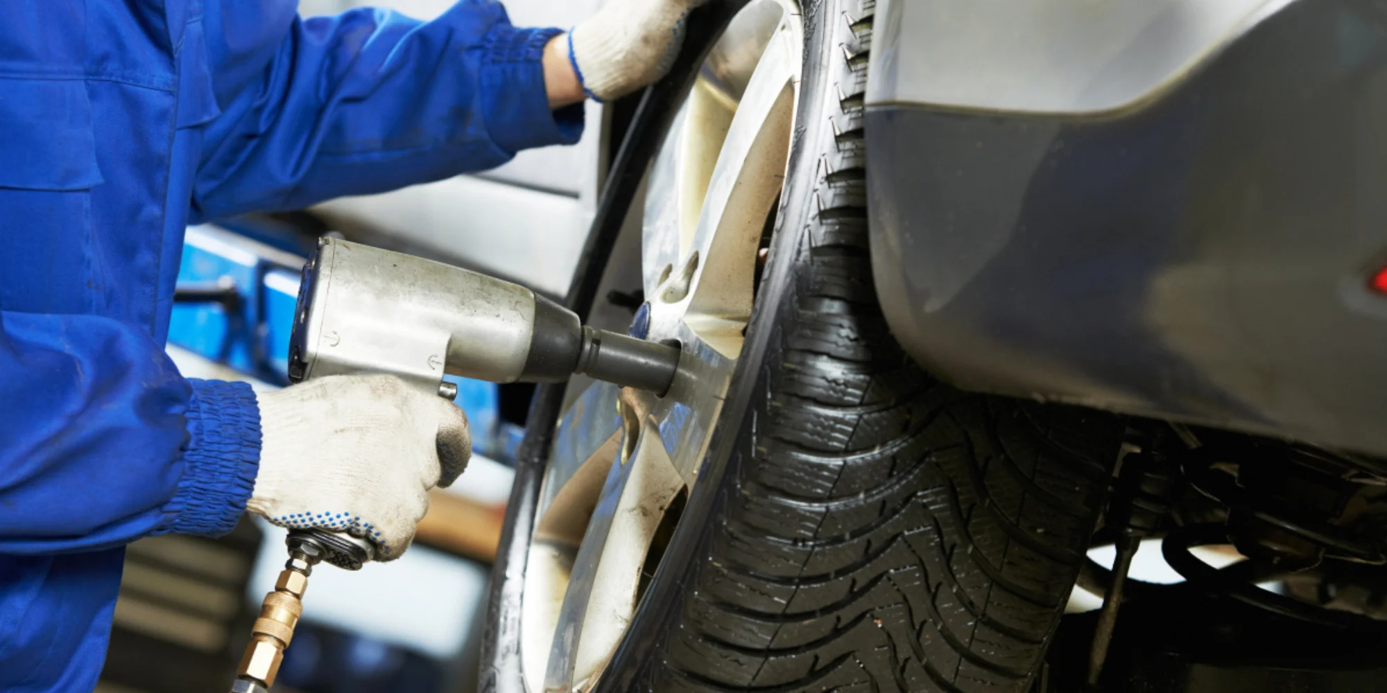 Přezutí kol nebo pneu včetně prohlídky vozu