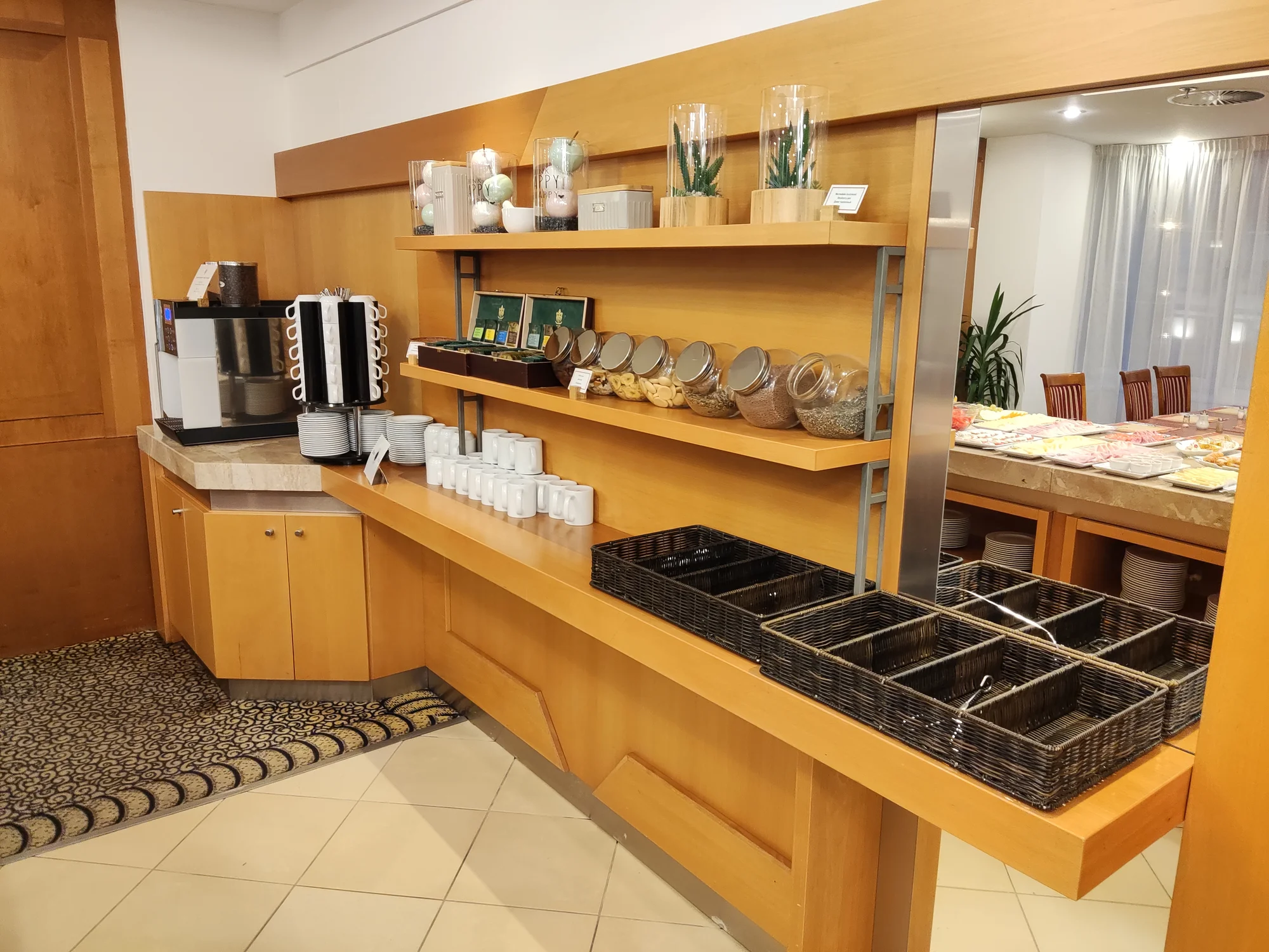 Bufetová snídaně v hotelu Ramada na Václaváku - Obrázek 11