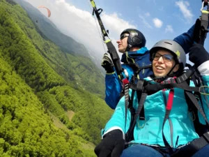 Paraglidingový tandemový let na míru i video z letu