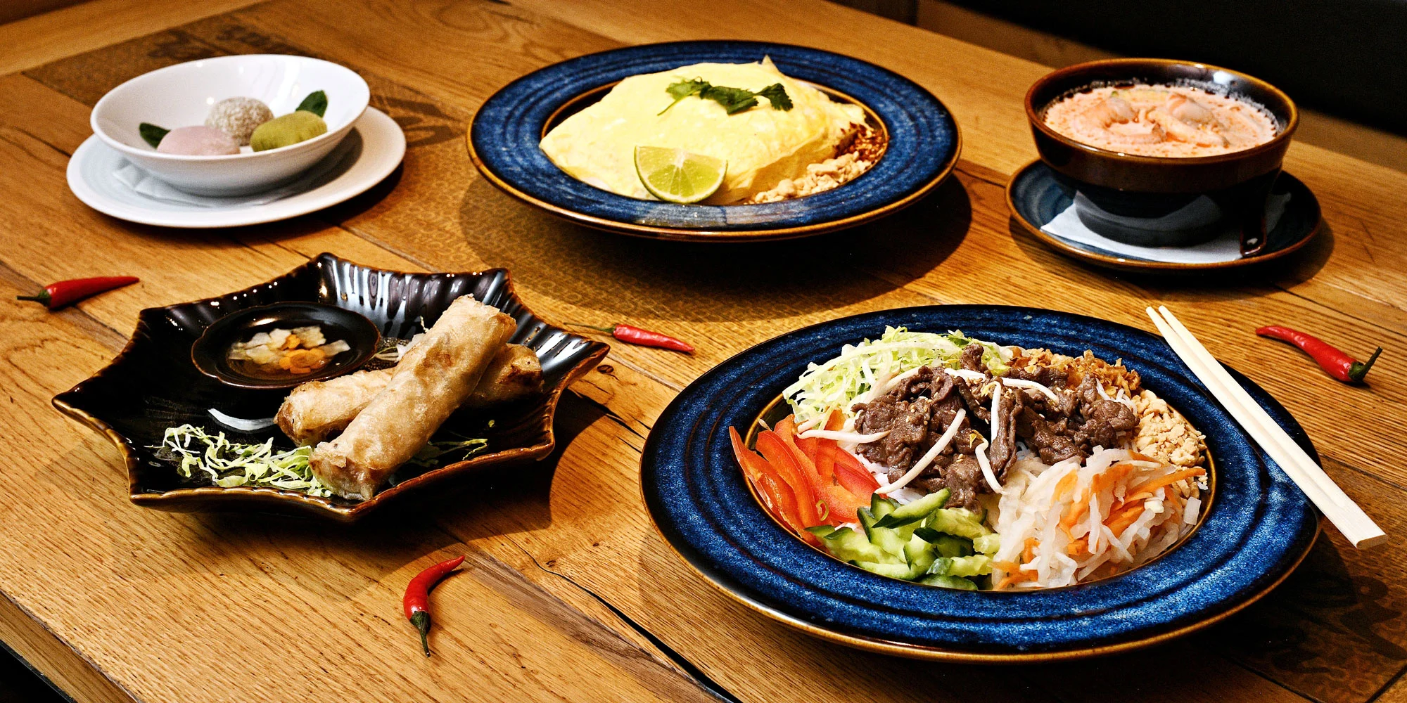 Asijské jídlo dle výběru nebo celé menu v Karlíně