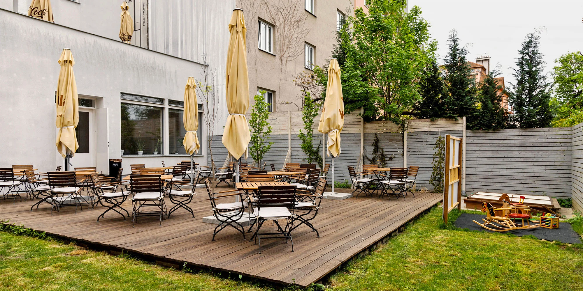 Aperol Spritz pro 2 až 4 osoby i slané zobání - Obrázek 10