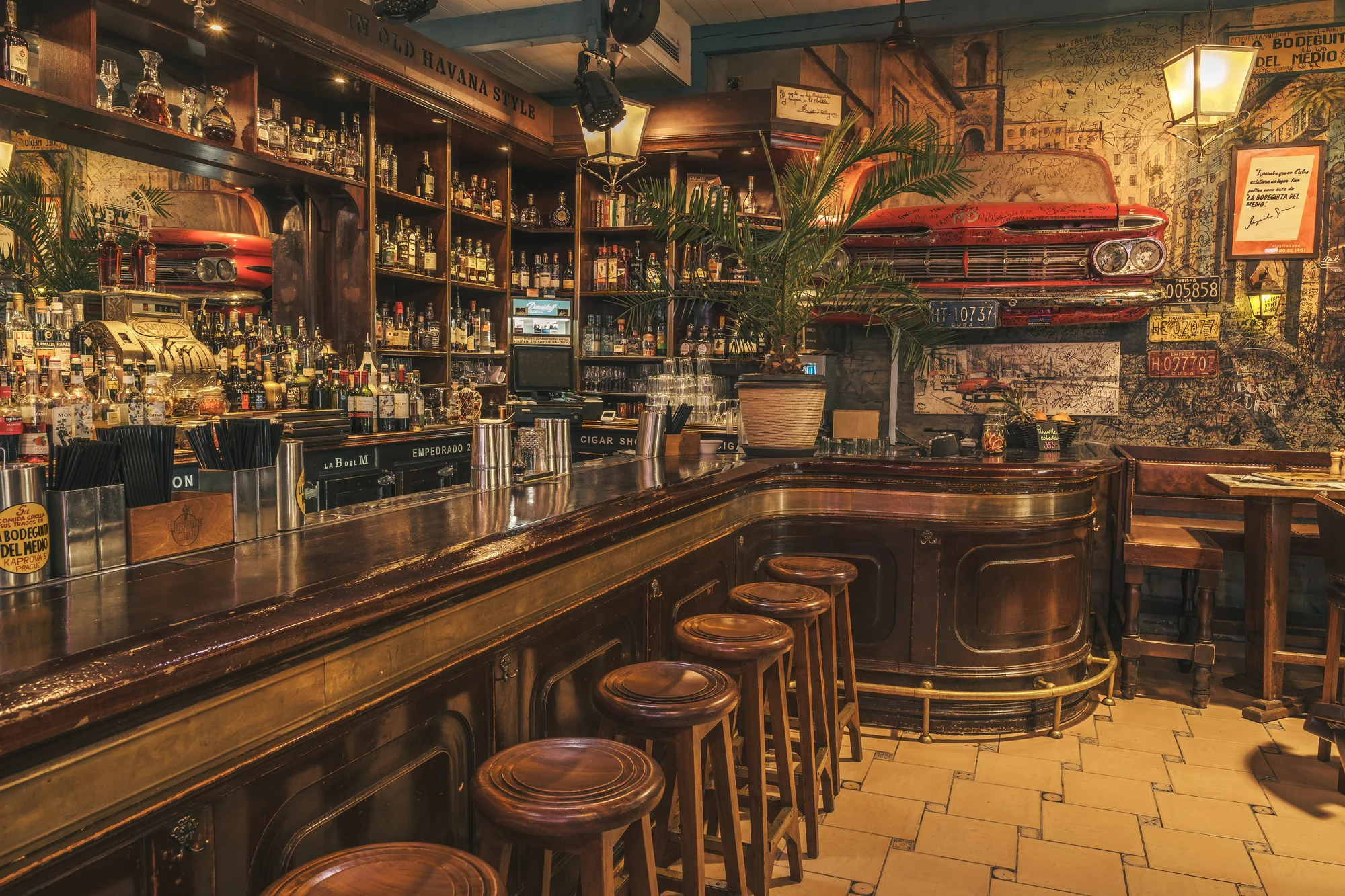 Dárkový poukaz do kubánské restaurace La Bodeguita - Obrázek 9