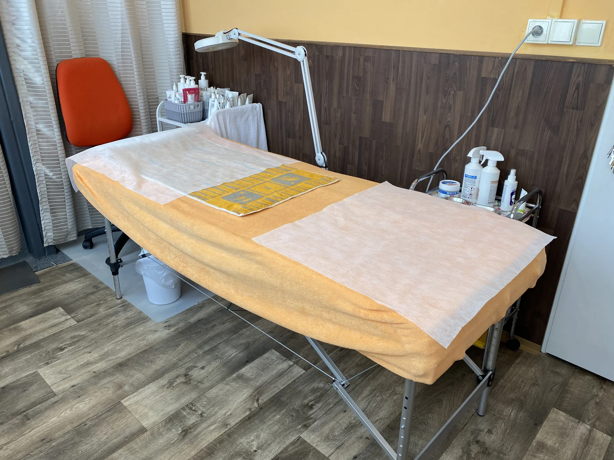 Kosmetické ošetření vč. světelné terapie - Obrázek 5