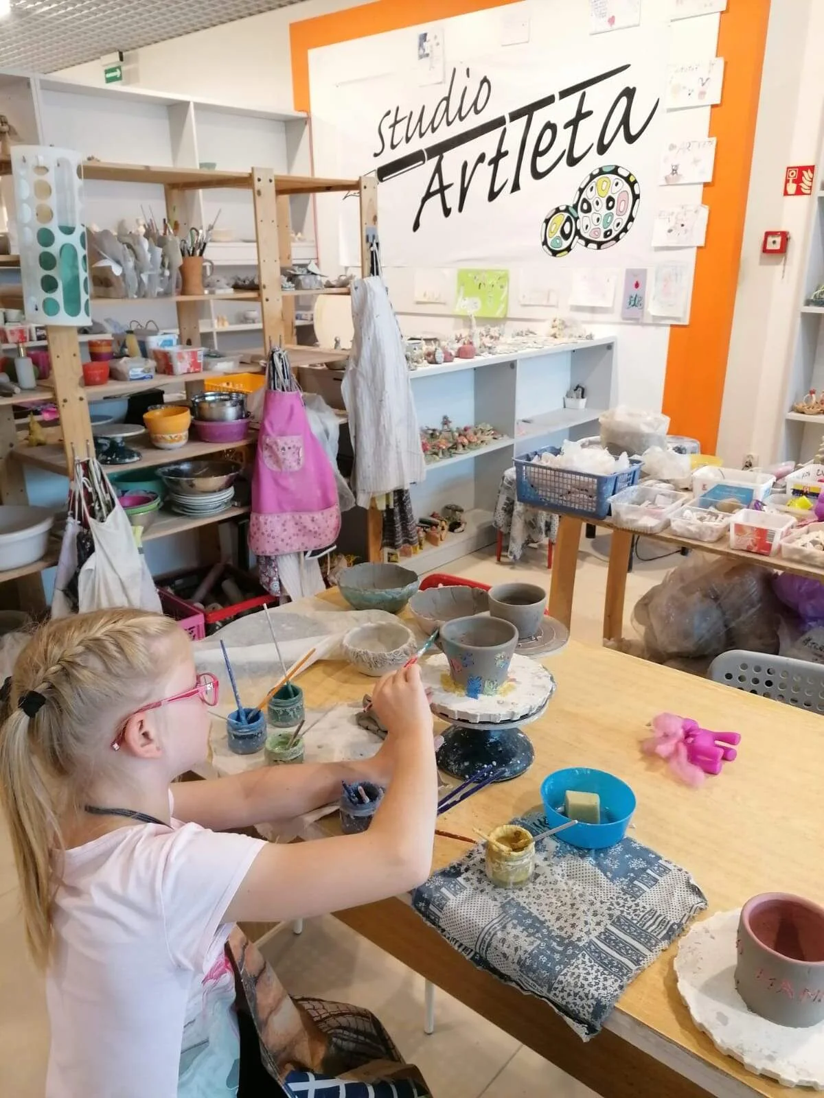 Výroba keramického hrnečku pro jednoho i pár - Obrázek 6