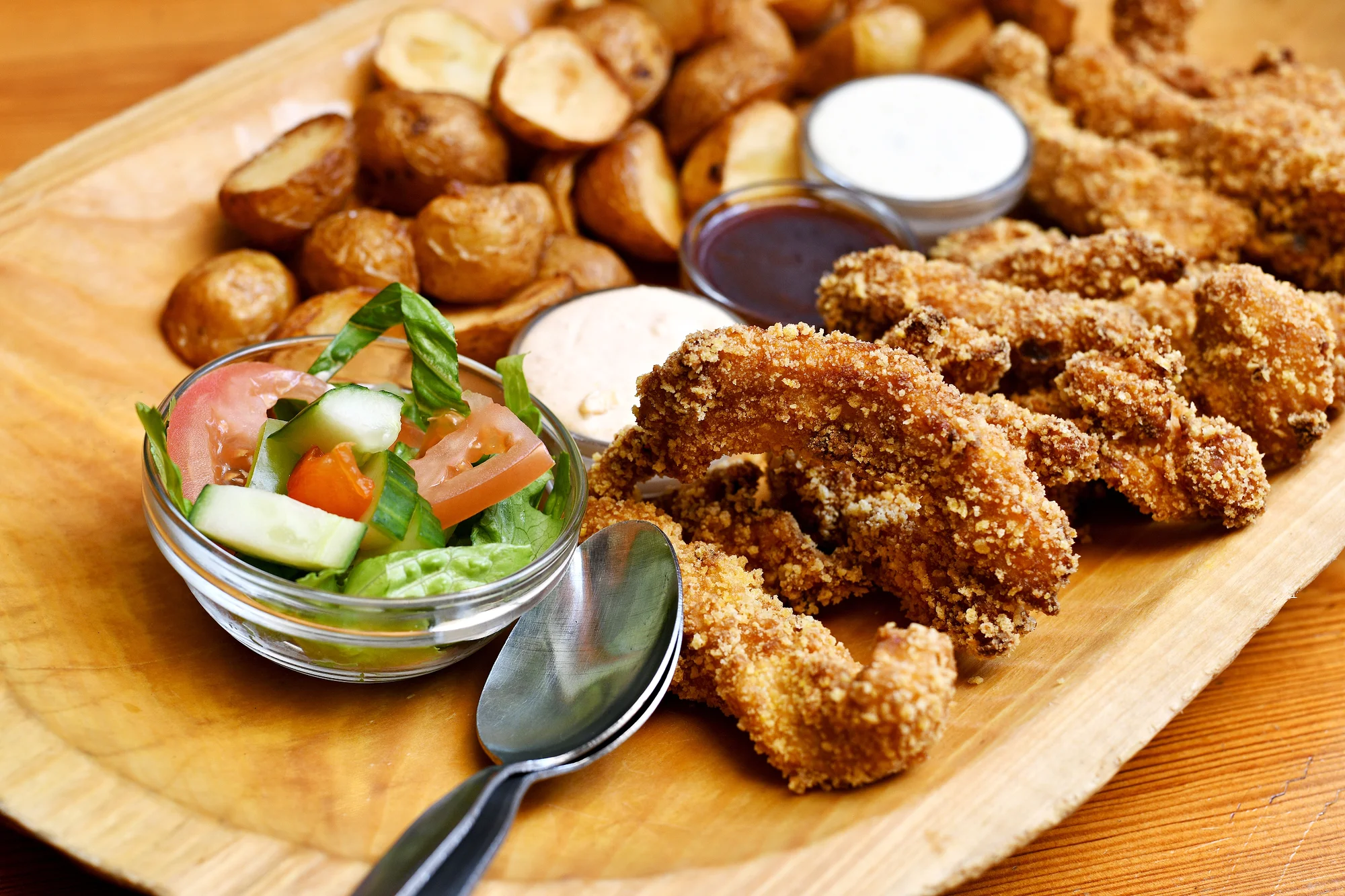 Řízková párty s přílohami a dezertem pro dva i partu - Obrázek 10