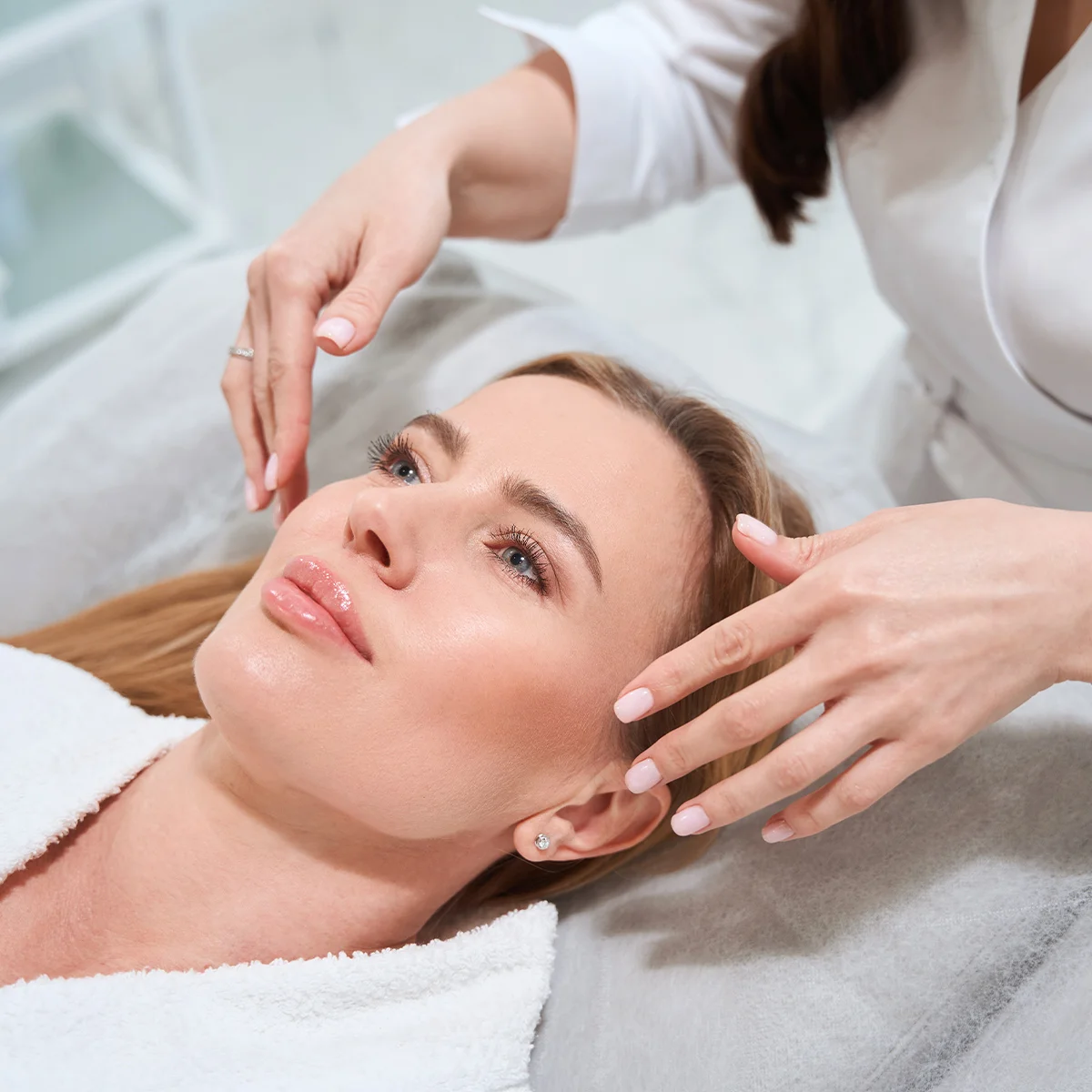 Kosmetické ošetření vč. světelné terapie - Obrázek 2