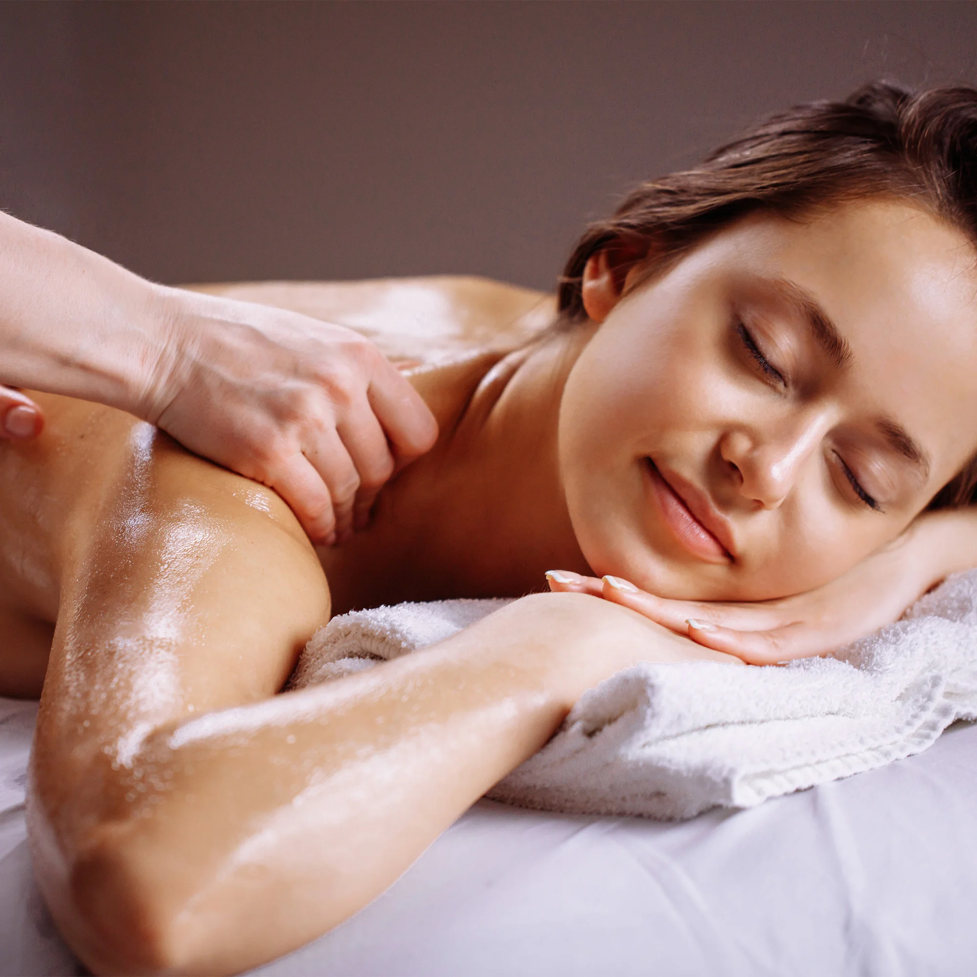 60min. masáž dle výběru: thajská, baňky, čoko i levandule - Obrázek 2