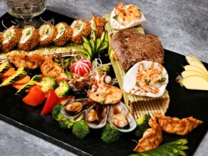 Steaky, krevety i sushi pro dva s proseccem