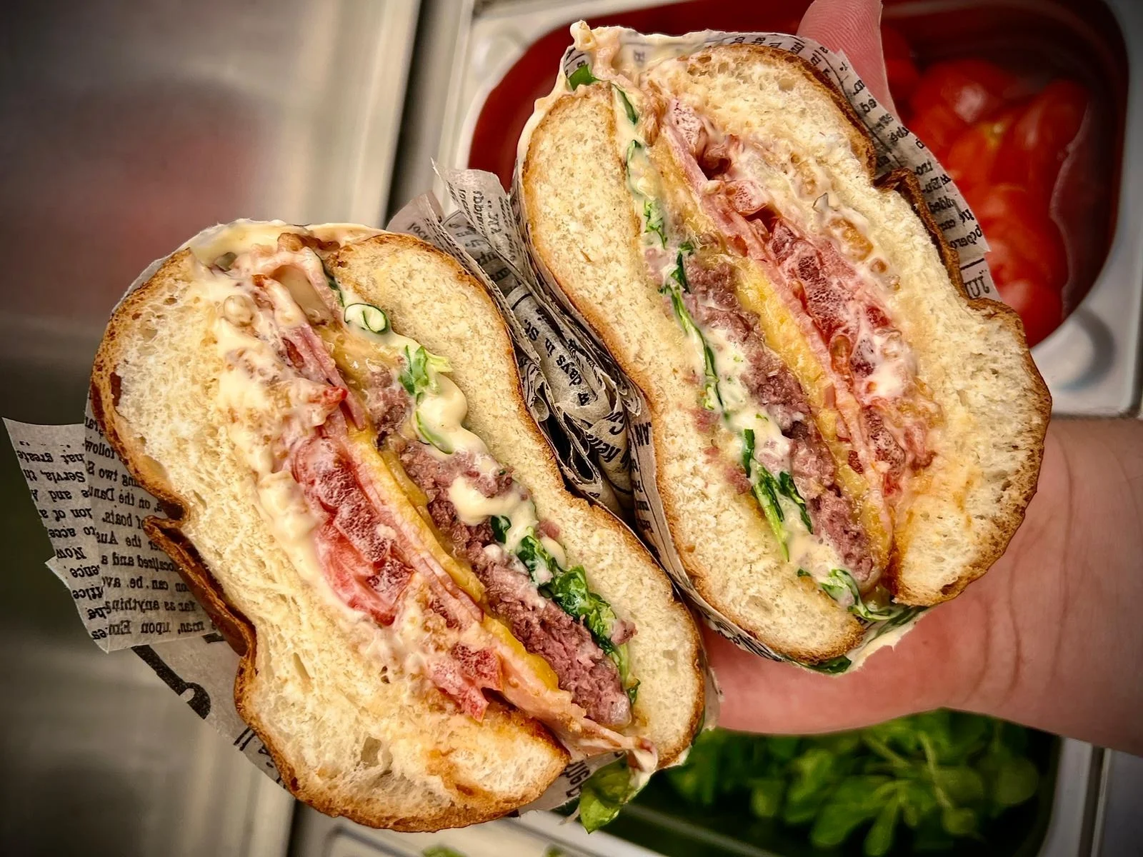 Burgery či nálož hranolků s masem a nápoji s sebou - Obrázek 6