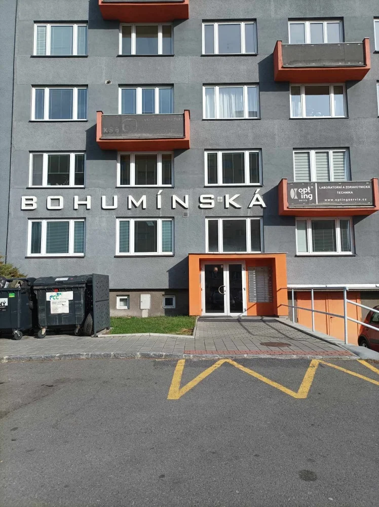 Kosmetické balíčky: špachtle i barvení obočí a řas - Obrázek 11