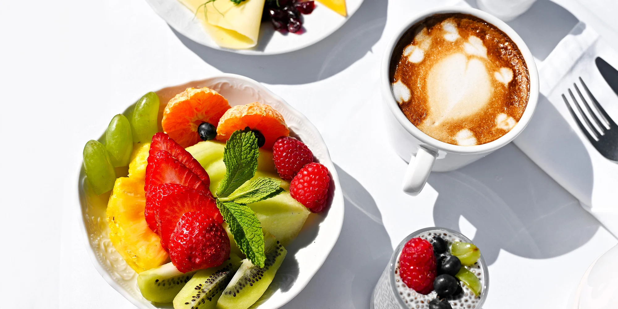 Snídaně či aperitivo ve sky baru s výhledem na Prahu - Obrázek 7