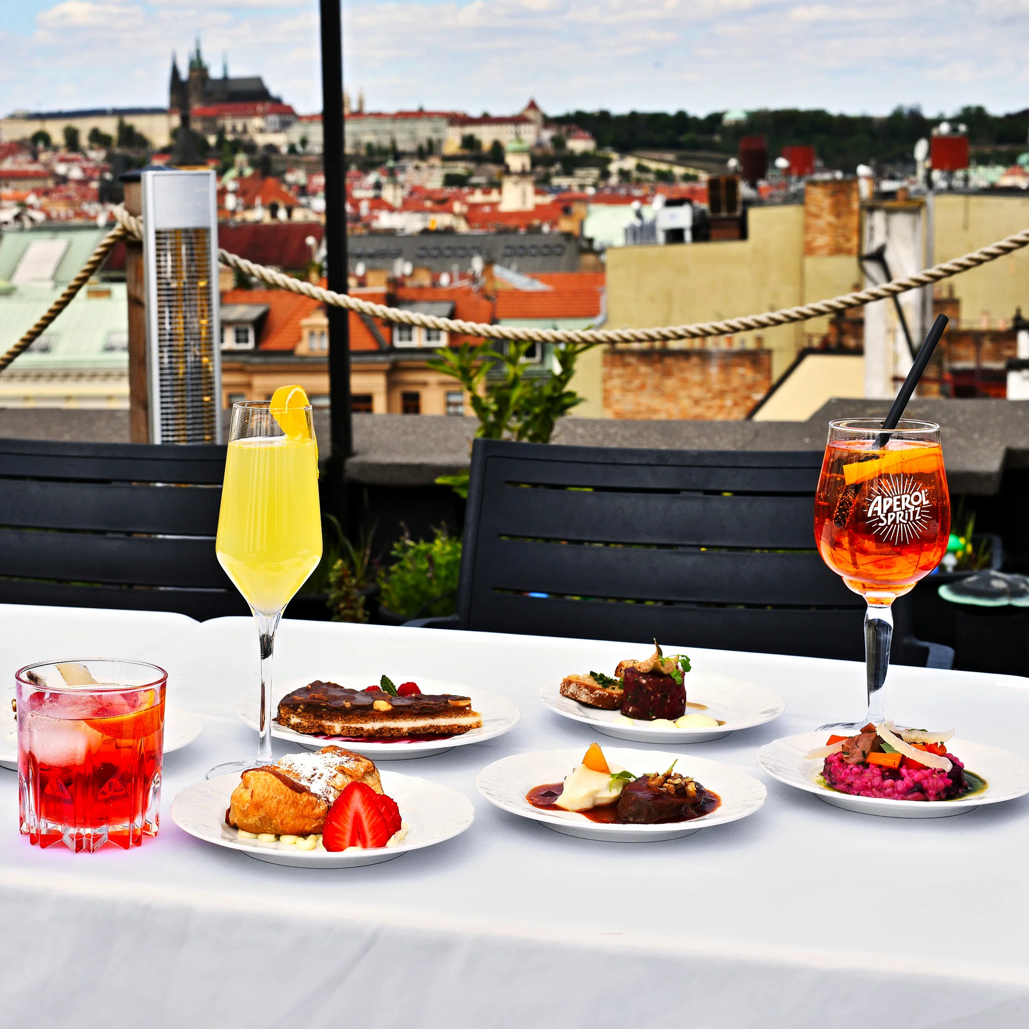 3chodový gastro zážitek s výhledem na Prahu pro 1 i 2 os - Obrázek 2