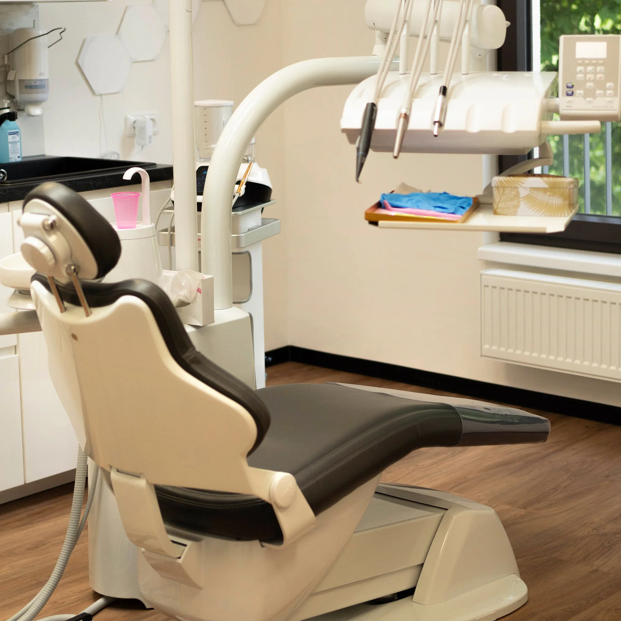 Dentální hygiena ve Vysočanech: airflow i dětská - Obrázek 2