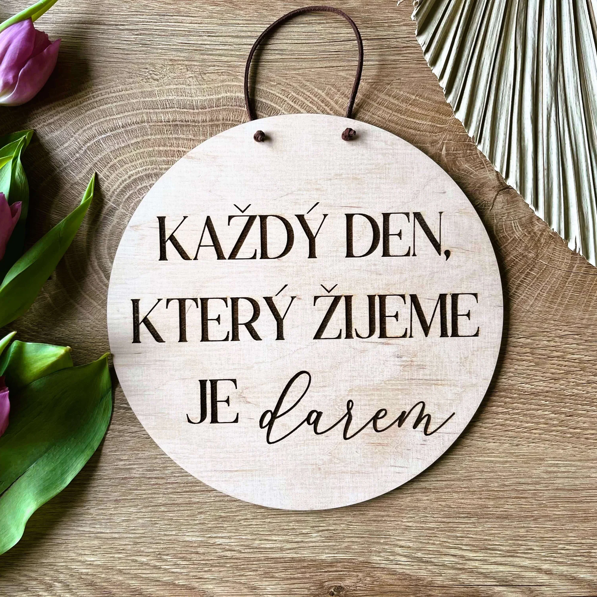 Dřevěné cedulky s milým textem o rodině i domově - Obrázek 9