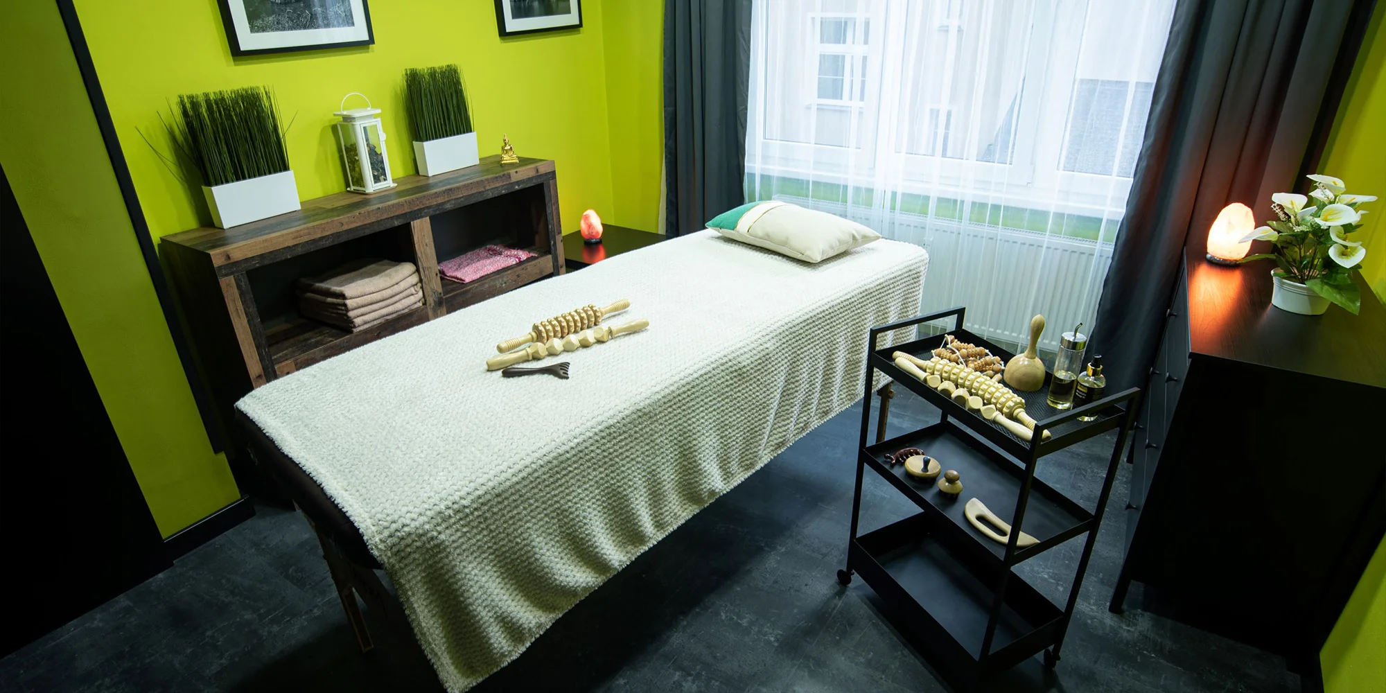 Tradiční masáž na 30–90 min.: záda, šíje i končetiny - Obrázek 3