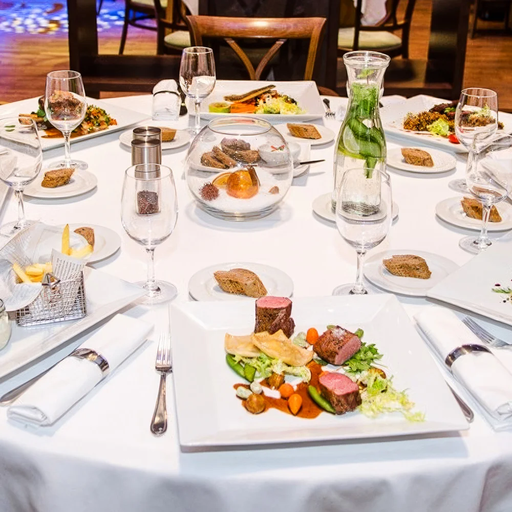 Koupel, wellness i čtyřchodová večeře pro 2 osoby - Obrázek 2