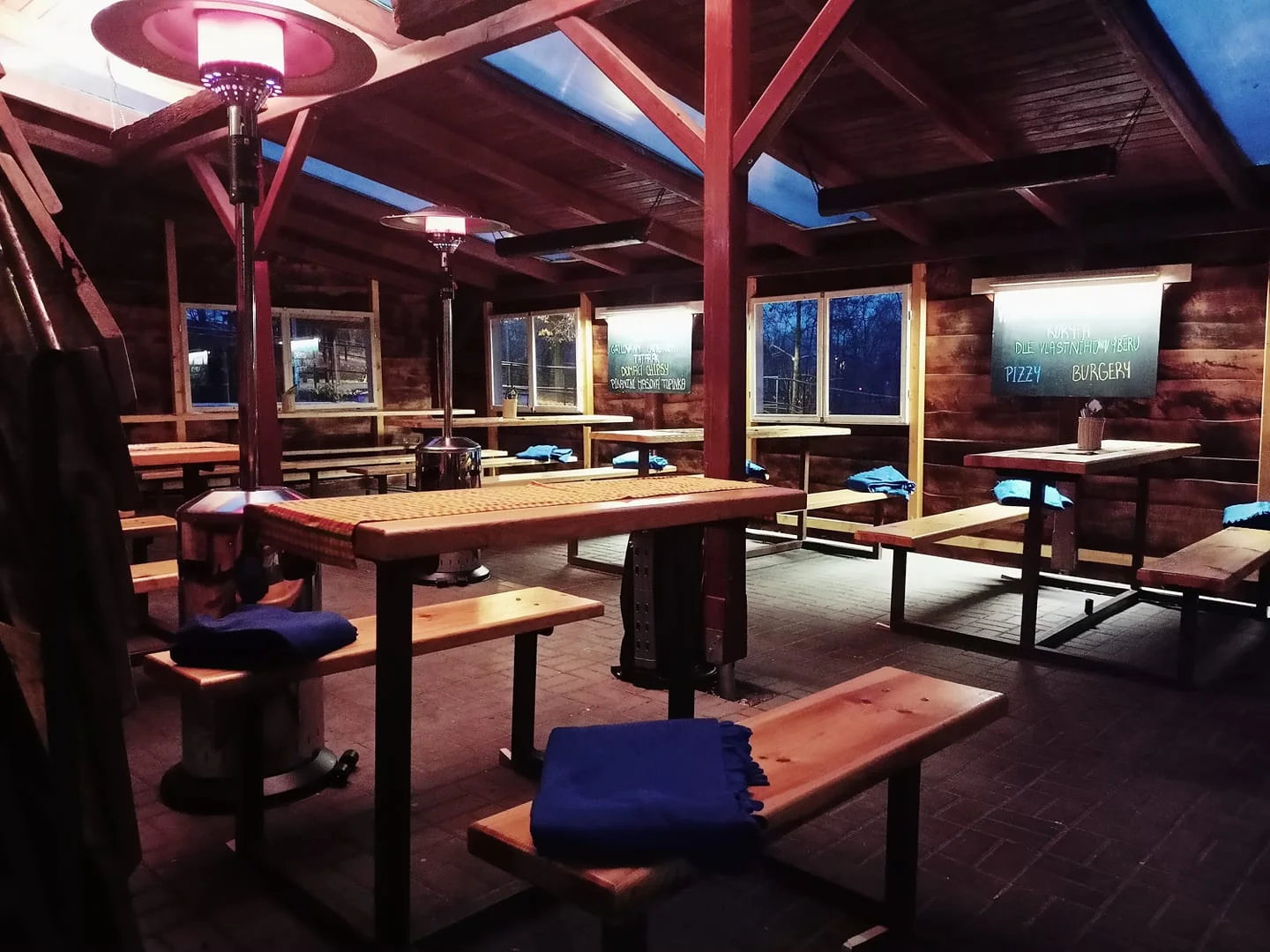 Hovězí tatarák a křupavé topinky: 120 či 240 g - Obrázek 11