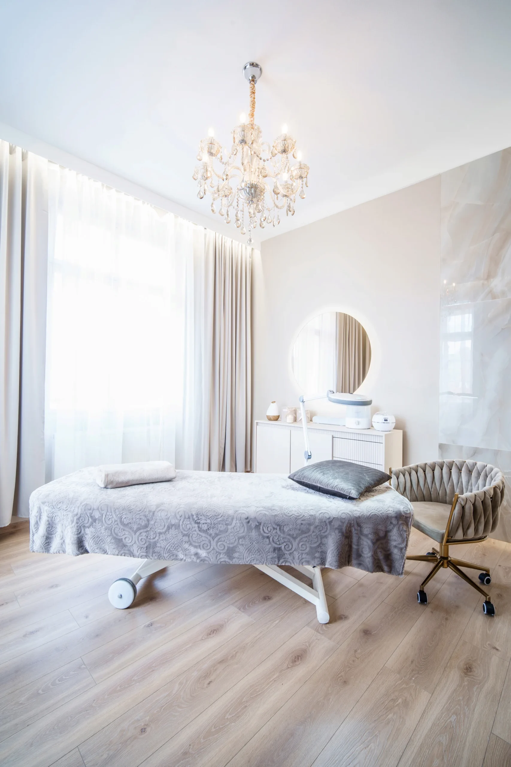 Krásná pleť: plazmové toky, ultrazvuk i mikrodermabraze - Obrázek 10