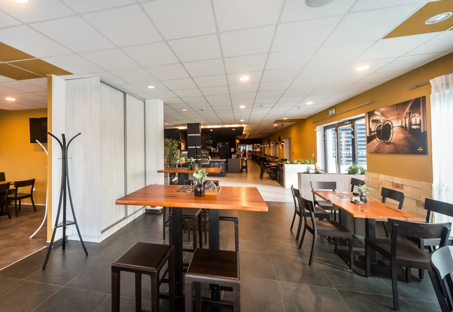 6 miniburgerů s hranolky a dipy pro 2–3 osoby - Obrázek 8