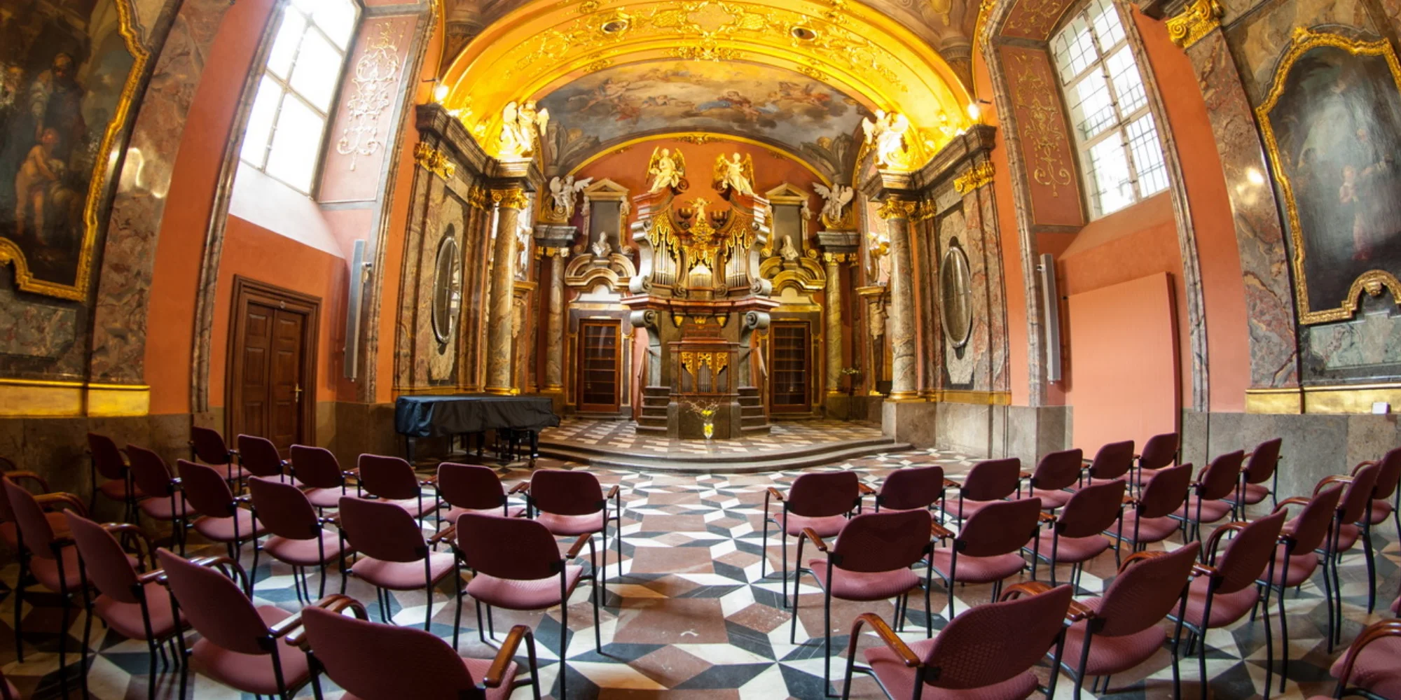 Listopadový koncert v Zrcadlové kapli Klementina