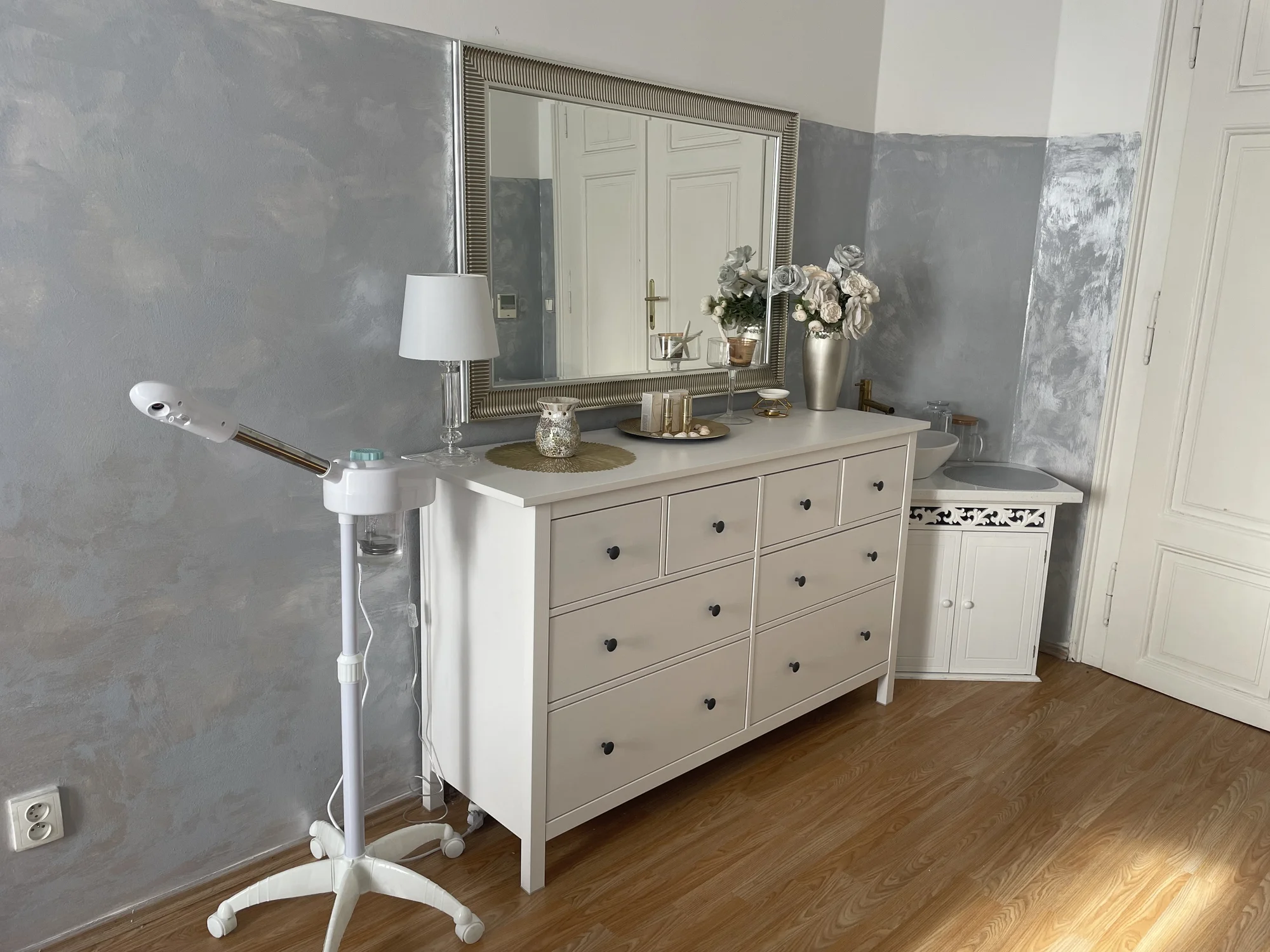 Hyaluronová péče pro vyhlazenou pleť či masáž očního okolí - Obrázek 5