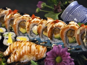 4chodové degustační sushi menu pro dva i prosecco