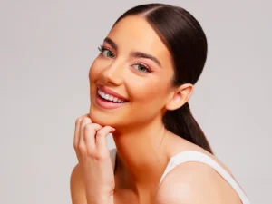 Dentální hygiena vč. pískování či domácí bělení zubů