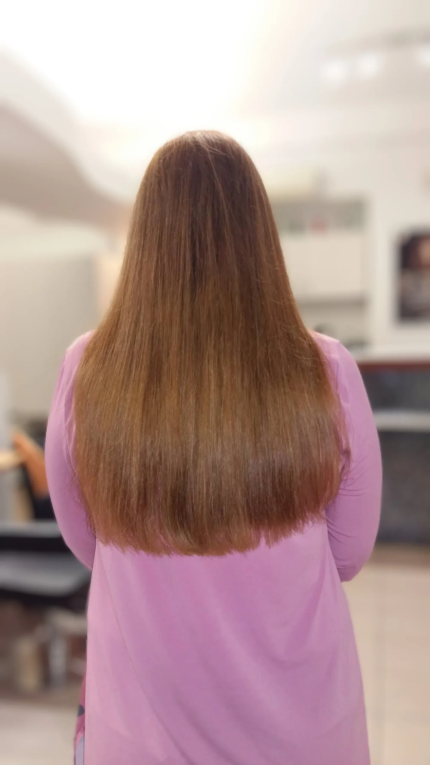 Kadeřnictví na Václavském náměstí: střih, barva i melír - Obrázek 8