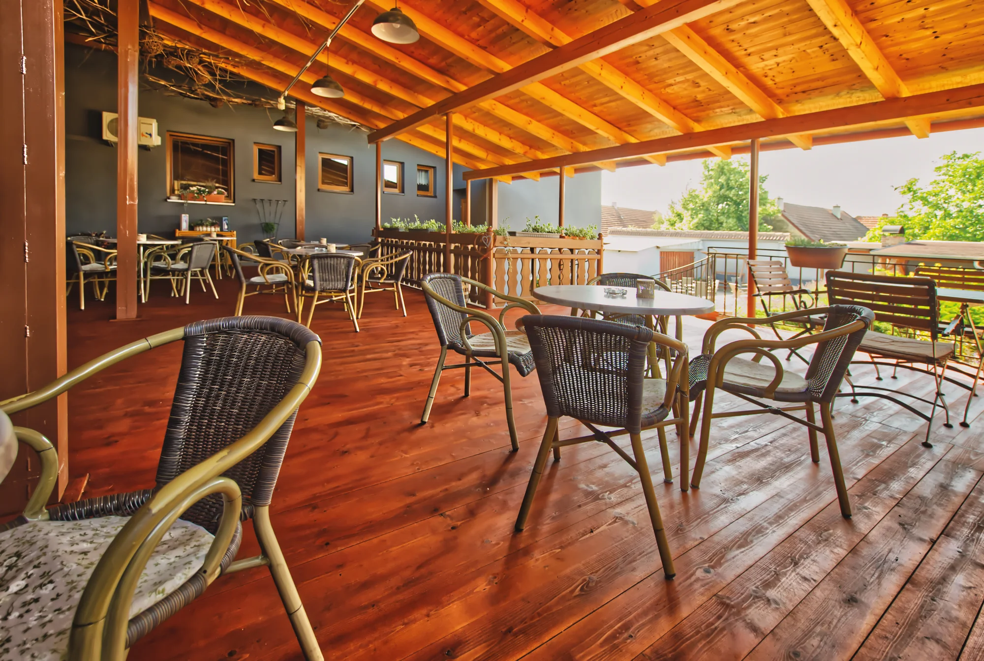 Pobyt u Mikulova: snídaně, degustace i lahev vína - Obrázek 10