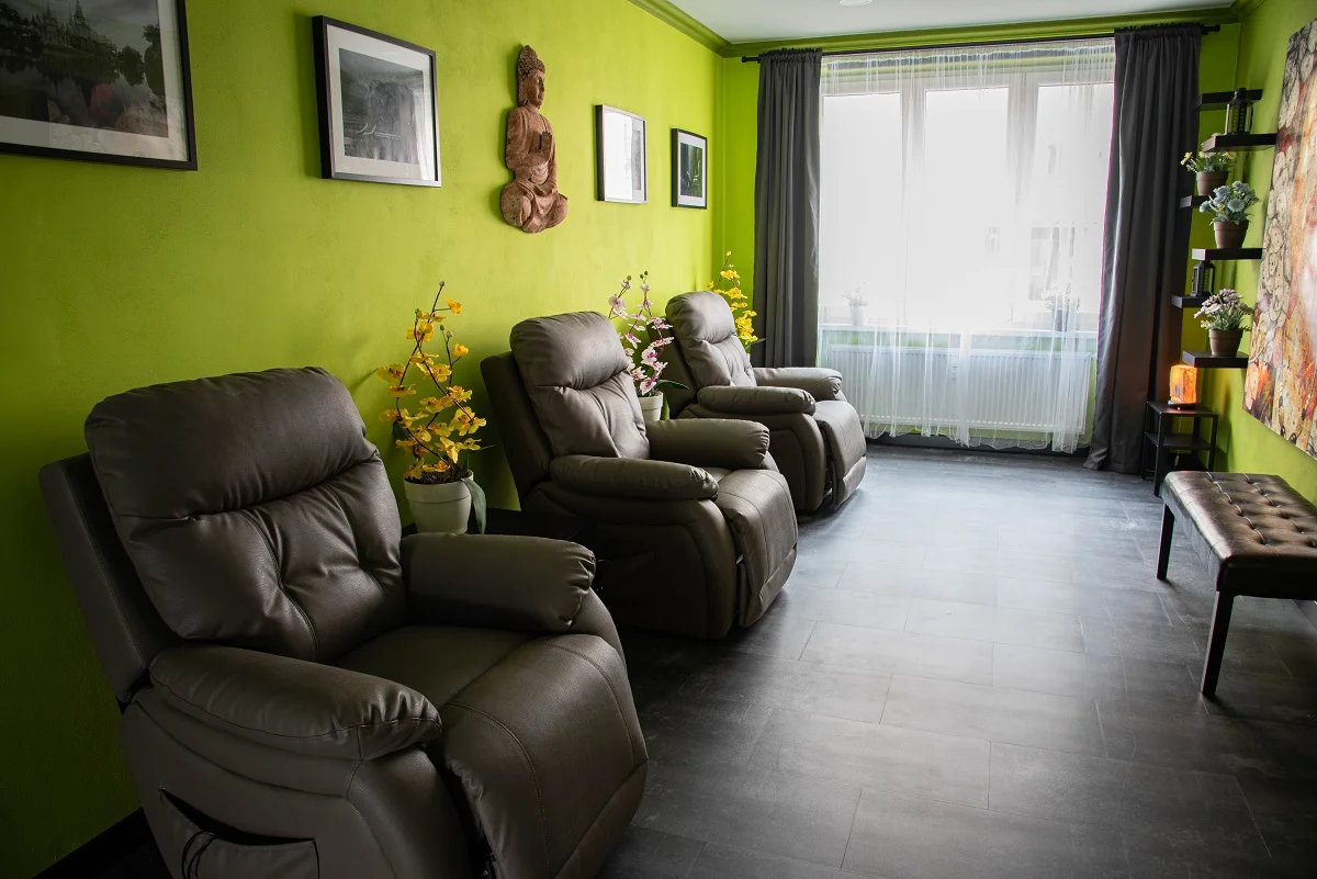 Tradiční masáž na 30–90 min.: záda, šíje i končetiny - Obrázek 6