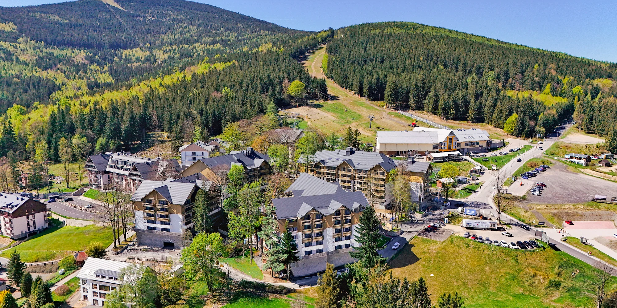 Resort v polských Jizerkách u lanovky, s wellness a aquaparkem - Obrázek 3