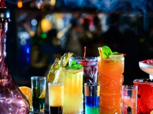 Večer s vodní dýmkou a drinky pro 2–4 osoby v Podolí