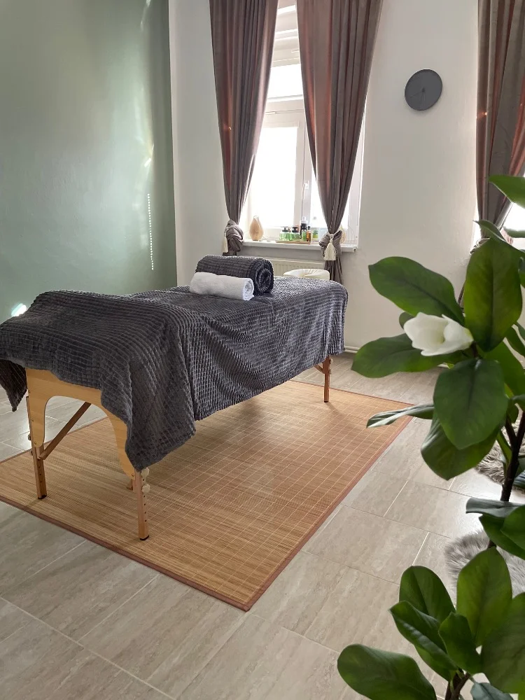 Masáž relaxační, obličejová či indická antistresová - Obrázek 9